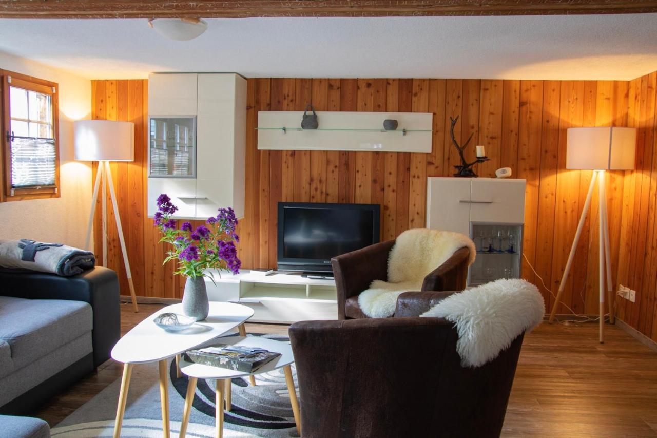Ferienwohnung Slavica Dorfstrasse 94 Randa Exteriör bild
