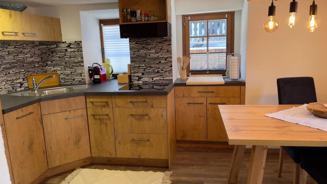 Ferienwohnung Slavica Dorfstrasse 94 Randa Exteriör bild